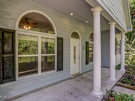 3rd image of 11299 Cypress Dr