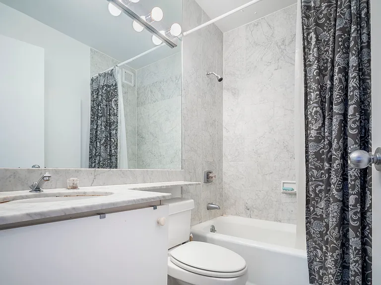 200 E 89th St #5C — Photo 5