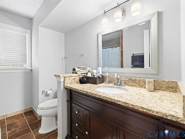 9611 Woodstream Dr — Photo 16
