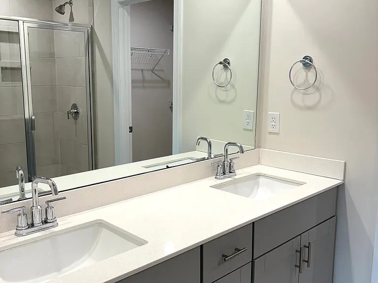 601 Windage Way — Photo 11