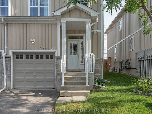 4th image of 792 Newmarket Ln