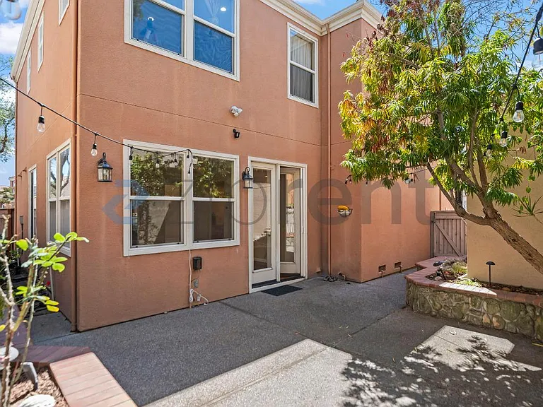 5830 Chambertin Dr — Photo 34