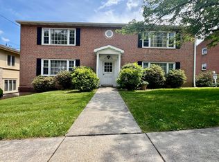 1042 Walnut St APT 3, Lemoyne, PA 17043