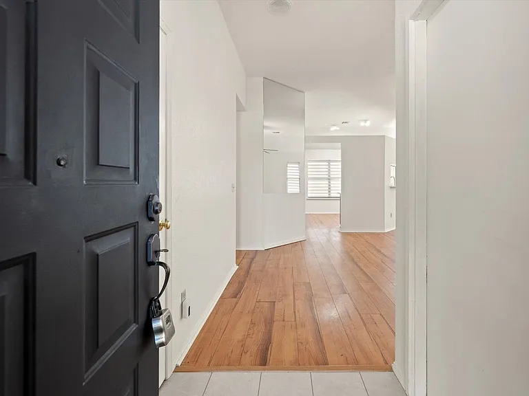 1116 Earl A Rodkey Dr — Photo 2