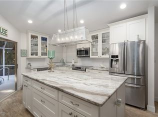 21194 Old Oak Pl, Estero, FL 33928