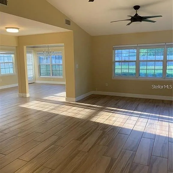 3090 Sunset Point Rd — Photo 4