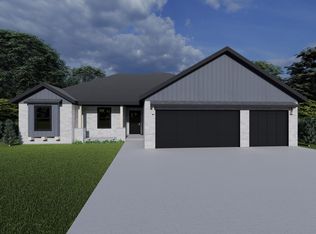 809 E Crew St, Nixa, MO 65714