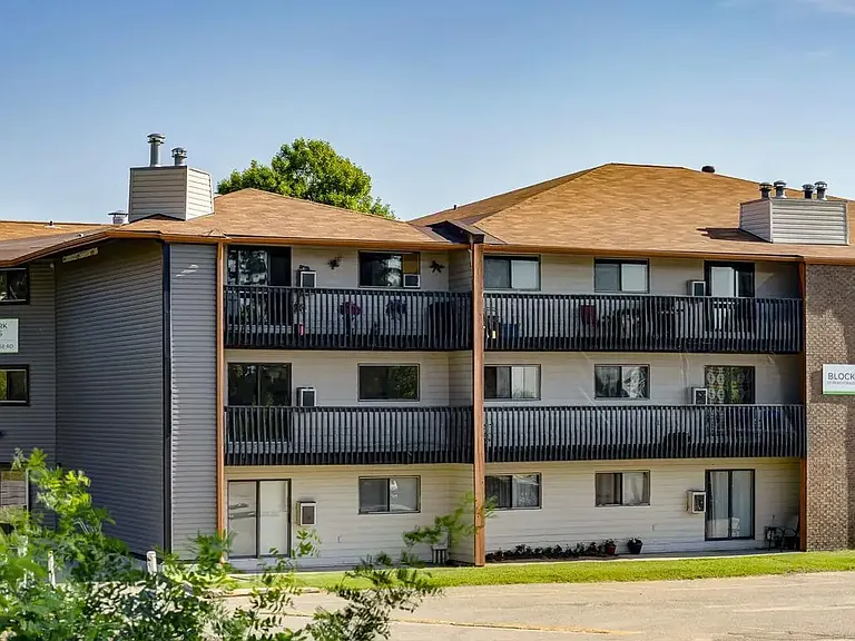 121 Clancy Dr — Photo 22