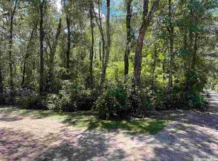 144 Tanner School Bus Rd, Florahome, FL 32140