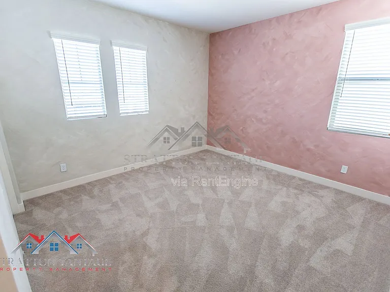 15075 W McKinley St — Photo 37