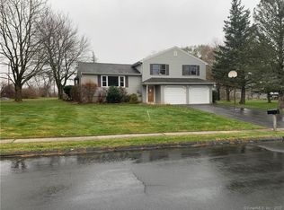 47 Hopmeadow Rd, Bristol, CT 06010