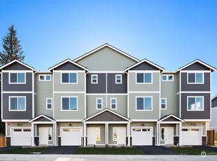 115 SW 181st Pl #C11, Seattle, WA 98166