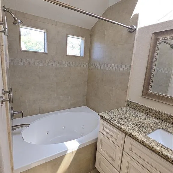 10 Santa Clara St — Photo 13