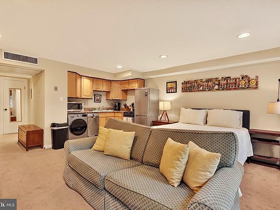 5th image of 11 2nd St NE APT 108