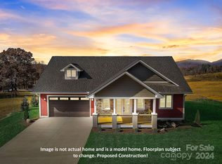 89 Apple Branch Way, Hendersonville, NC 28792