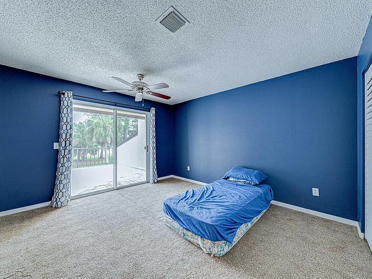 1241 Saint Andrews Dr — Photo 23