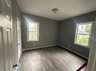 5 Amsterdam St Floor 1, Providence, RI 02909
