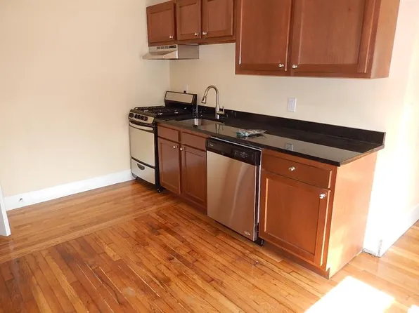 5-7 Blake St, Cambridge, MA