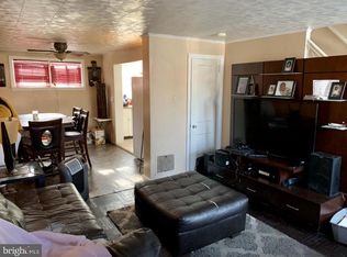 419 Raritan St, Camden, NJ 08105