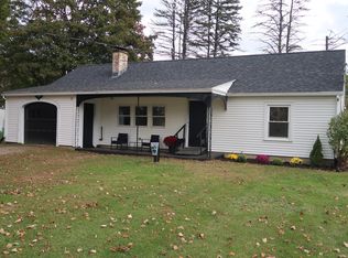 695 W River Road, Augusta, ME 04330