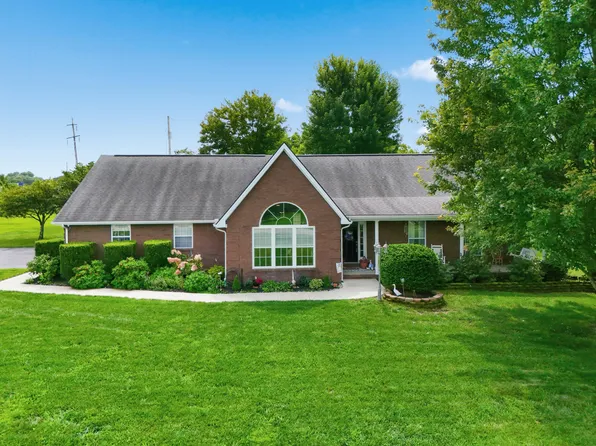 101 Whispering Hills Dr, Berea, KY 40403