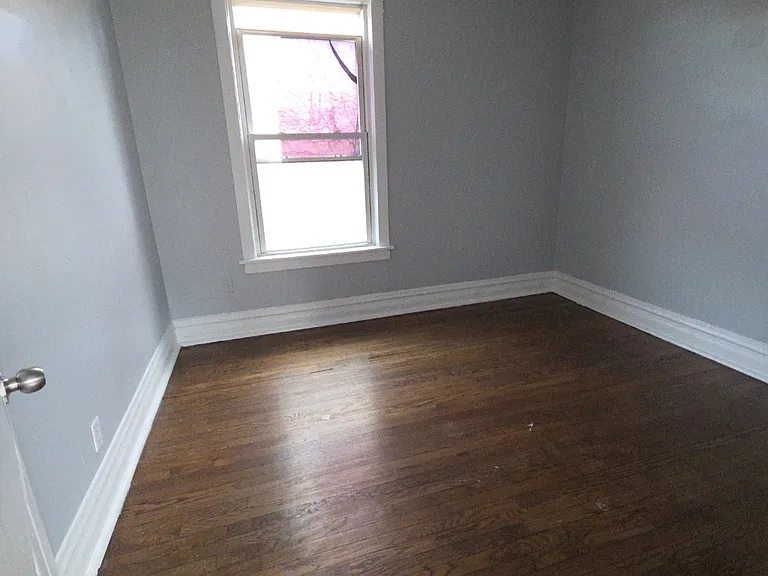2704 E 77th St #2W — Photo 13