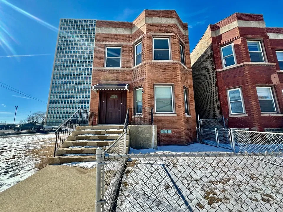 6236 S Indiana Ave #2