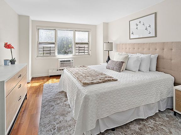 4th image of 340 E 80th St APT 2H