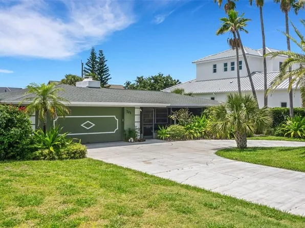 701 Armada Rd S, Venice, FL 34285