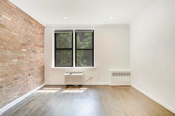 Rented by Compass | media 8