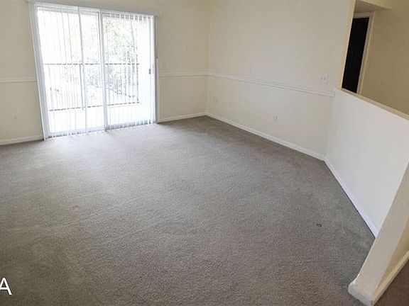 4th image of 713 Crest Pines Dr APT 226