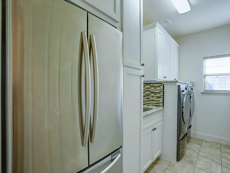 13083 Montfair Blvd — Photo 5
