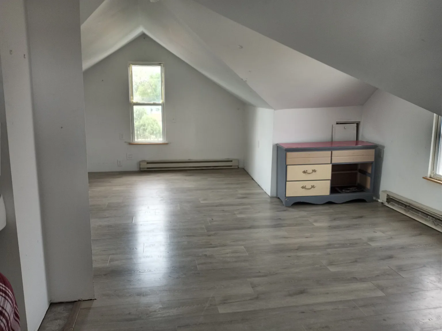 3 bed, 1150 sqft, $1,995 — Photo 2