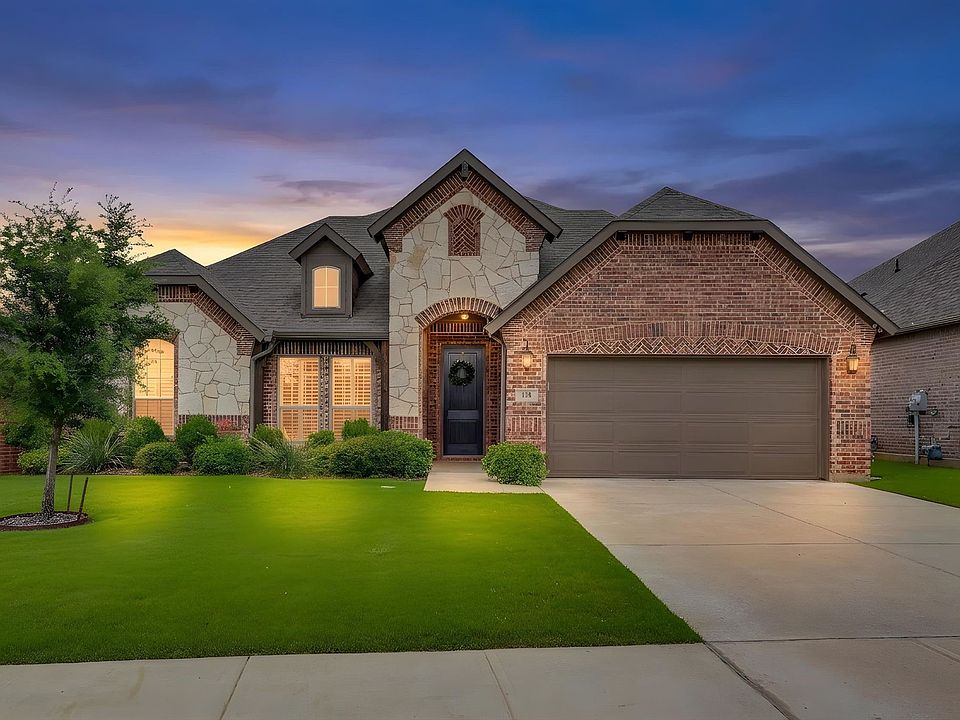 1st image of 131 Hawks Ridge Trl