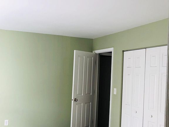 3rd image of 57 Washington Blvd APT 215