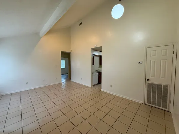 Gm 8723 Gsri Ave, 8723 Gsri Ave APT B, Baton Rouge, LA 70810