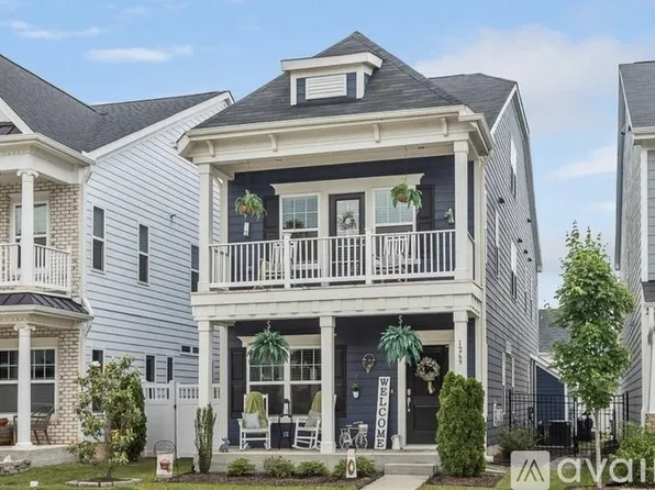 1269 Brown Velvet Ln, Apex, NC 27523