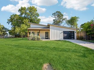 613 W Florence St, Denison, TX 75020
