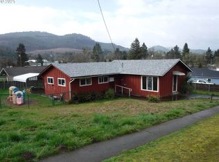 239 E B Ave, Drain, OR 97435