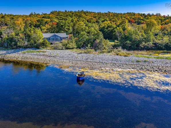 5763 Highway 3, East Jordan, NS B0T 1J0