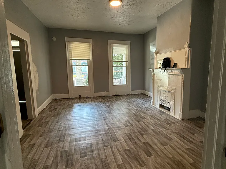 2315 Portland Ave #1 — Photo 4