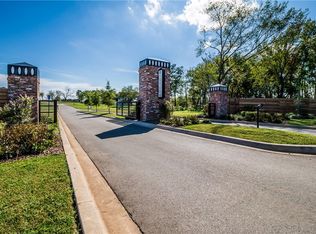 LOT 8 W End Ave, Centerton, AR 72719