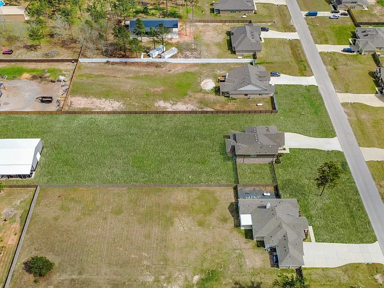 16735 Rockwall St — Photo 35