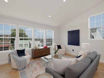 33 Bayview Ave #2, Jersey City, NJ, 07305