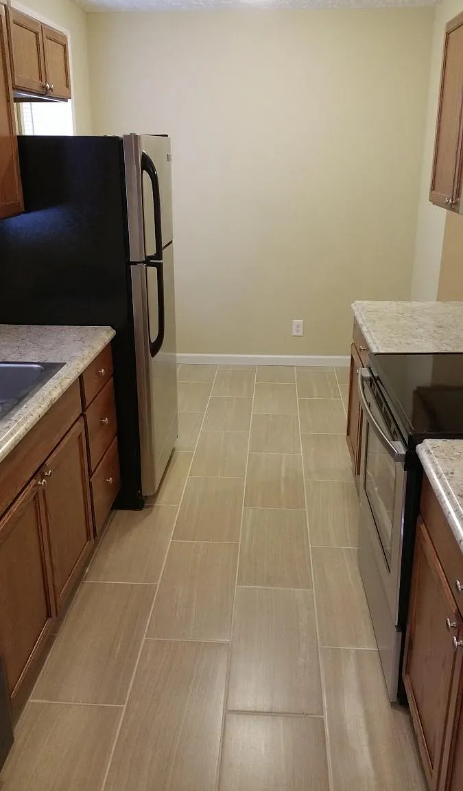 1521 Carolina Avenue — Photo 1