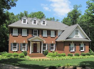 2817 Valley Springs Rd, Powhatan, VA 23139