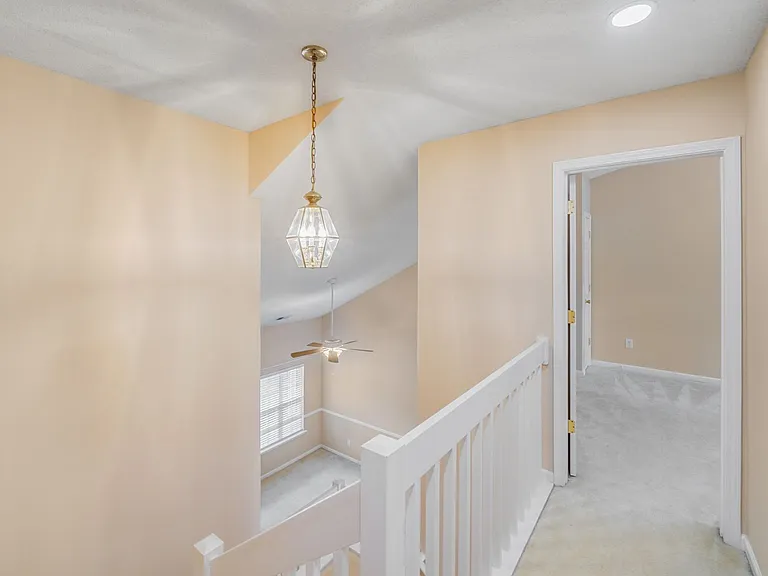 15021 Deshler Ct — Photo 16