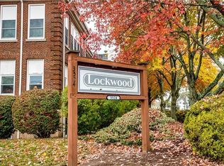 Lockwood Condominiums, Warwick, RI 02886