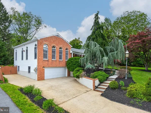 13601 Valley Dr, Rockville, MD 20850