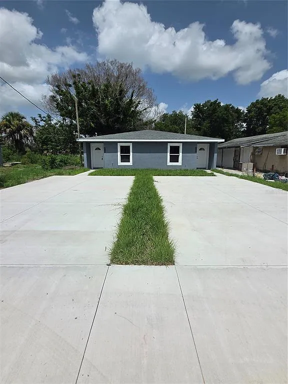 3 bed, 2.0 bath, 1173 sqft, $1,625 — Photo 1
